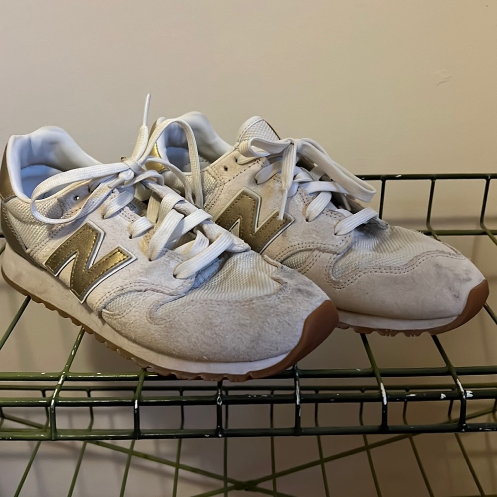 New Balance Sneaker